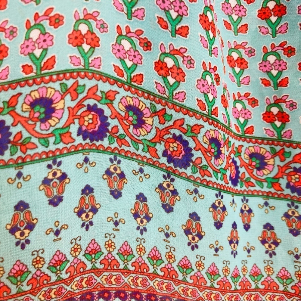 Show Me Your Mumu Chiquita top in red and blue print. Size small - Picture 4 of 6